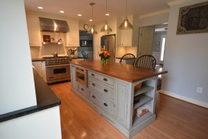 barnwood-furniture-blog-barnwood-countertop