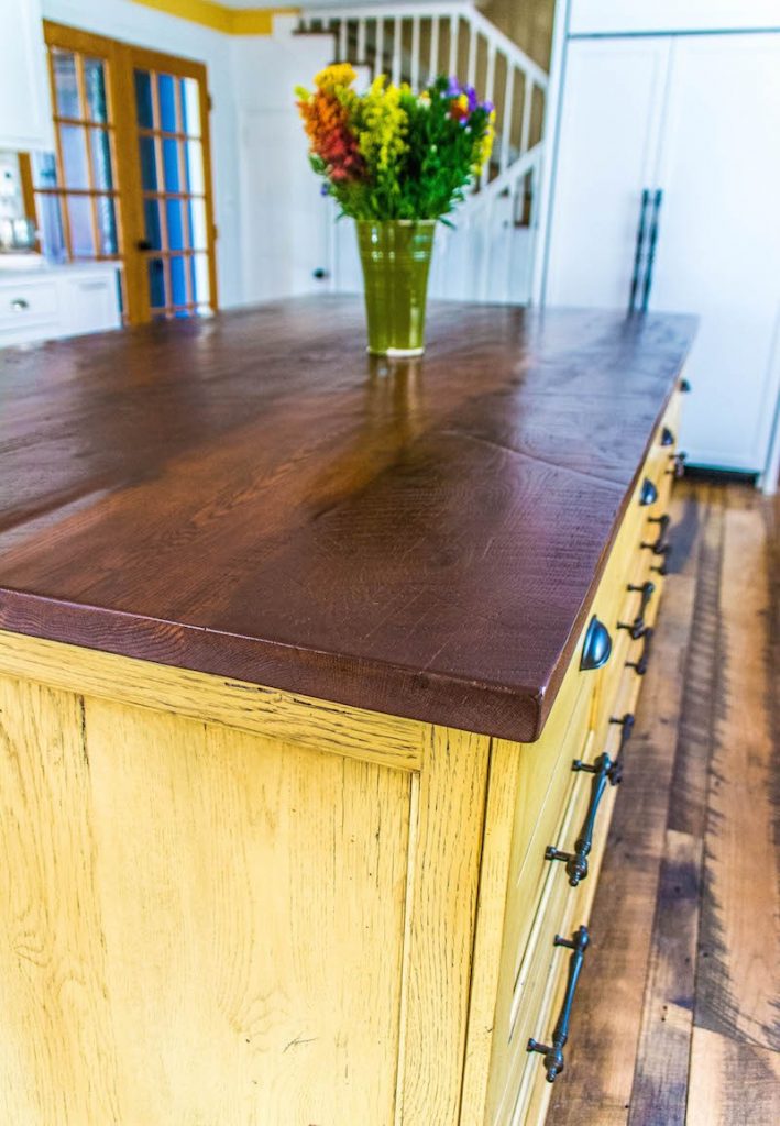 shenandoah-farm-tables-blue-ridge-mountain-kitchen-renovation-custom-reclaimed-wood-countertops